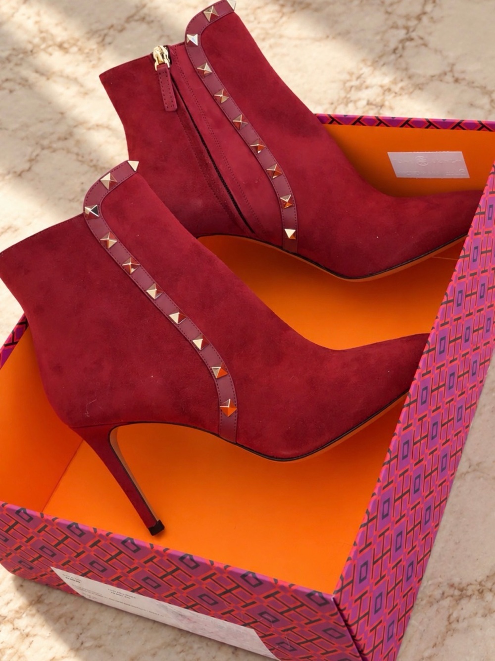 Women's Red Pointed-Toe Stiletto Pumps